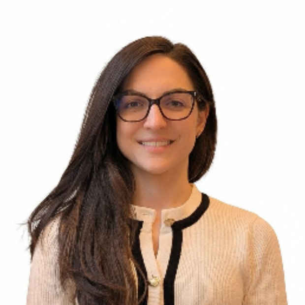 <strong>Dr Claudia Tailor</strong>